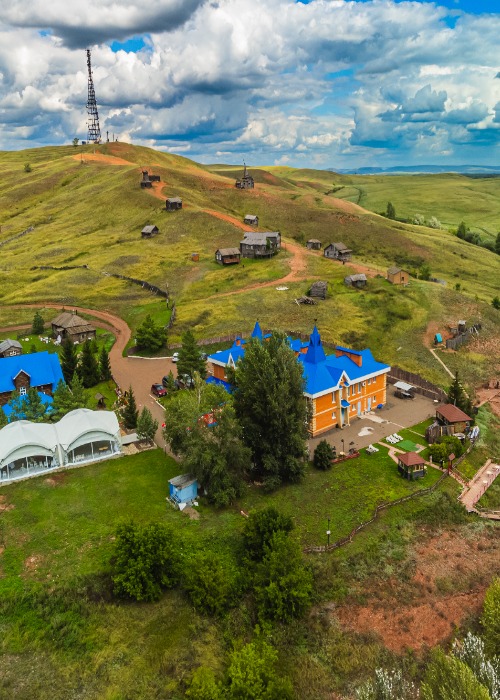 Красная гора