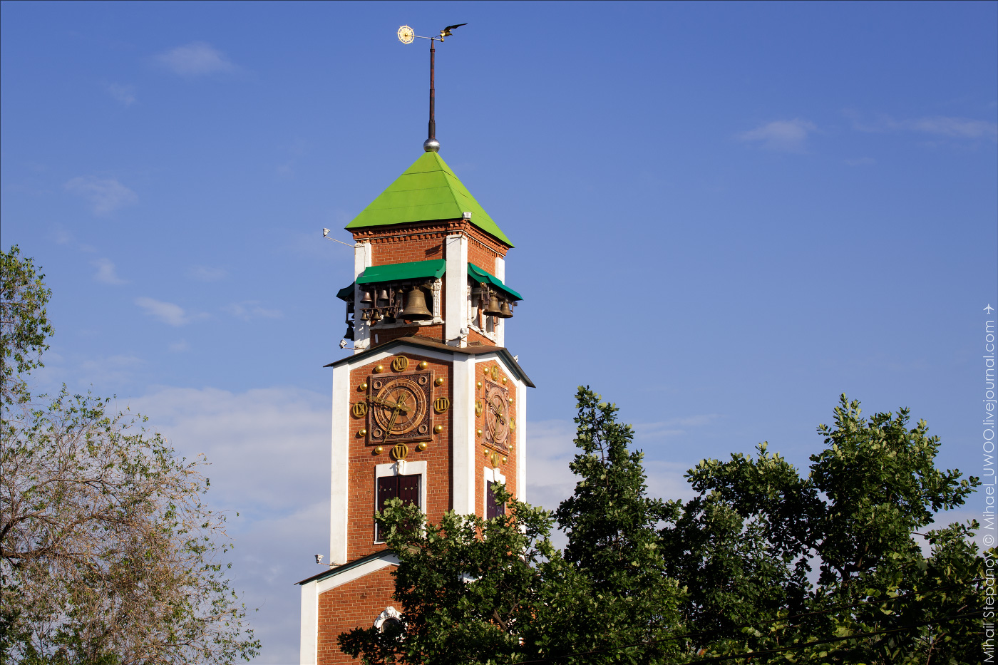 башня с курантами оренбург
